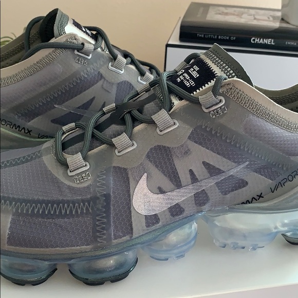 New Nike Air Vapormax premium grey - Picture 7 of 11